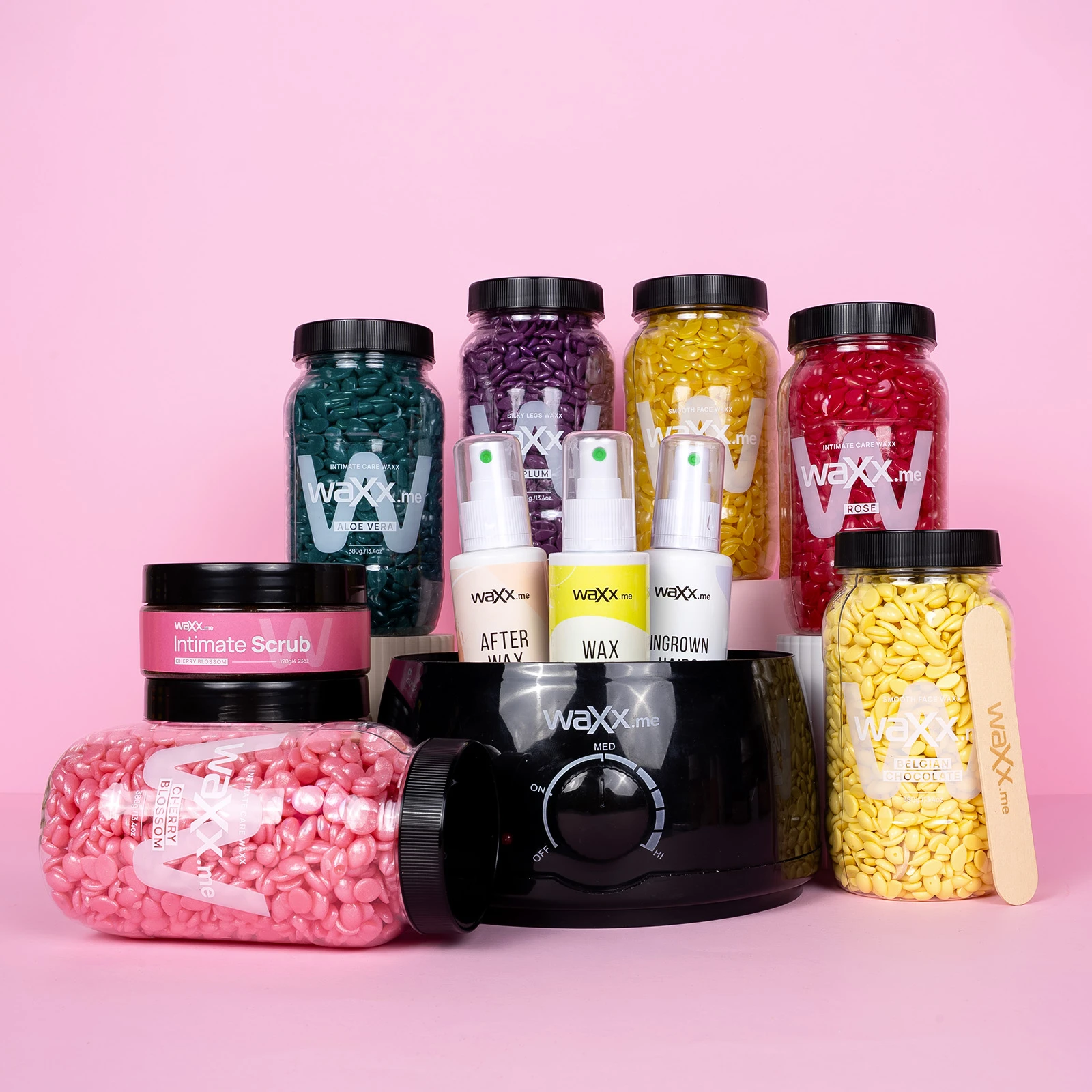 WaXx Cherry Glow Box  + Подарък 2 кола маски 