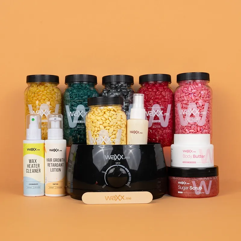 WaXx Trick or Treat Box  +&nbsp;Подарък 2 Кола маски 